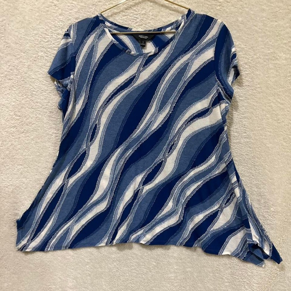 blue and white patch short sleeve top Simply Vera Vera Wang size large